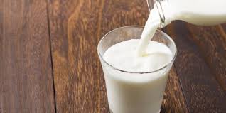 Manfaat Minum susu di Saat berpuasa